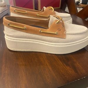 Sperry platform sz 9
